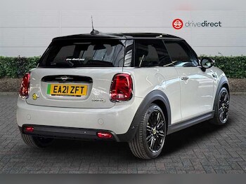 Used MINI Hatch 2021 for sale - 76443159: Photo