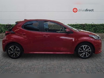 Used Toyota Yaris 2022 for sale - 77742073: Photo
