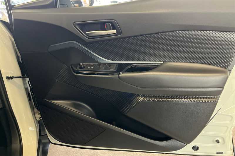 Used Toyota C-HR 2022 for sale - 77827929: Photo 27