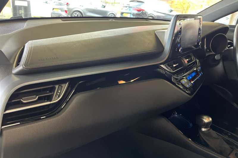 Used Toyota C-HR 2022 for sale - 77827929: Photo 37