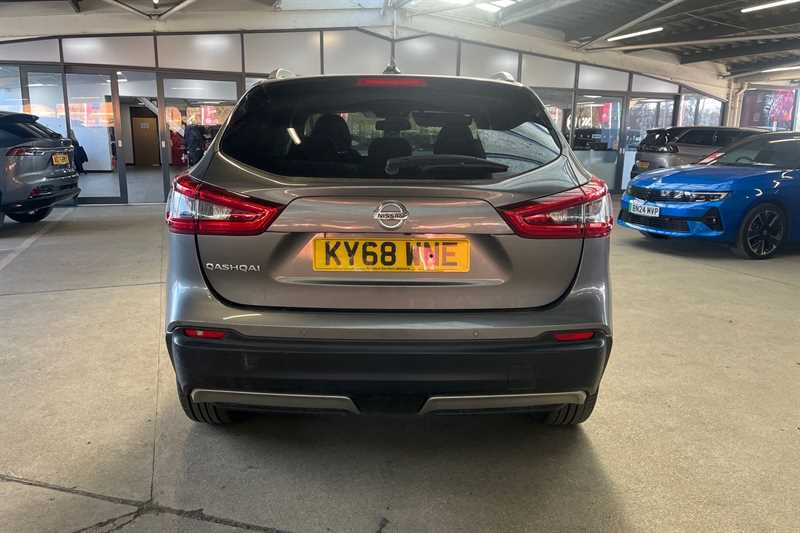 Used Nissan Qashqai 2018 for sale - 77929867: Photo 3