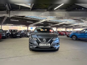Used Nissan Qashqai 2018 for sale - 77929867: Photo