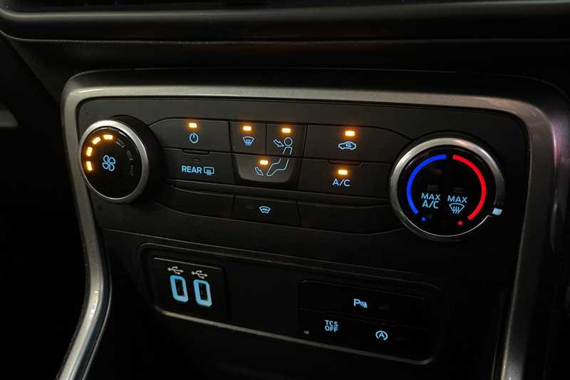 Used Ford Ecosport 2018 for sale - 77929641: Photo 15