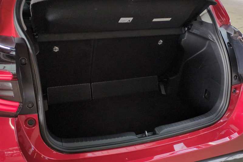 Used Toyota Yaris 2022 for sale - 78119761: Photo 25