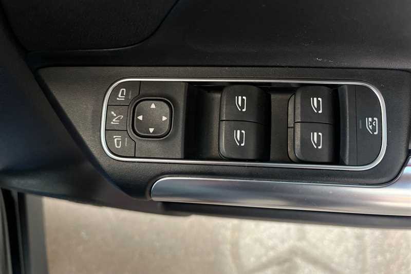 Used Mercedes-Benz EQA 2021 for sale - 76945091: Photo 16