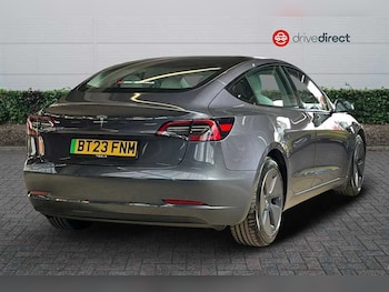 Used Tesla Model 3 2023 for sale - 75917100: Photo