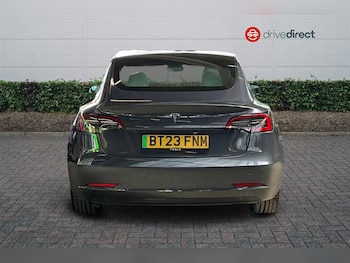 Used Tesla Model 3 2023 for sale - 75917100: Photo