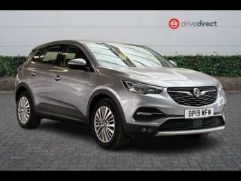 2019 - 1.2T Tech Line Nav 5dr Hatchback Manual