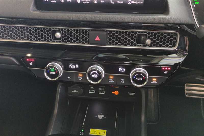 Used Honda Civic 2024 for sale - 77757085: Photo 15