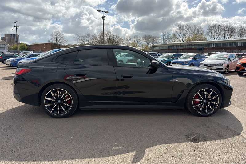 Used BMW i4 2022 for sale - 78076401: Photo 6