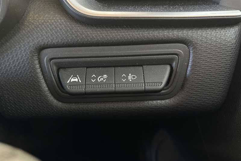 Used Renault Clio 2023 for sale - 78208156: Photo 39