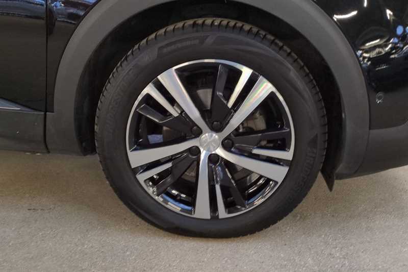 Used Peugeot 3008 2020 for sale - 77700235: Photo 9
