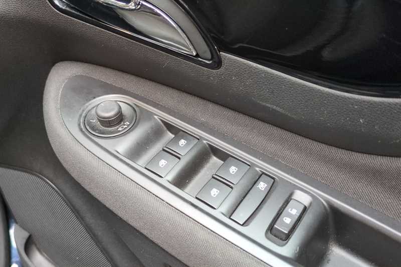 Used Vauxhall Mokka X 2018 for sale - 77843625: Photo 16