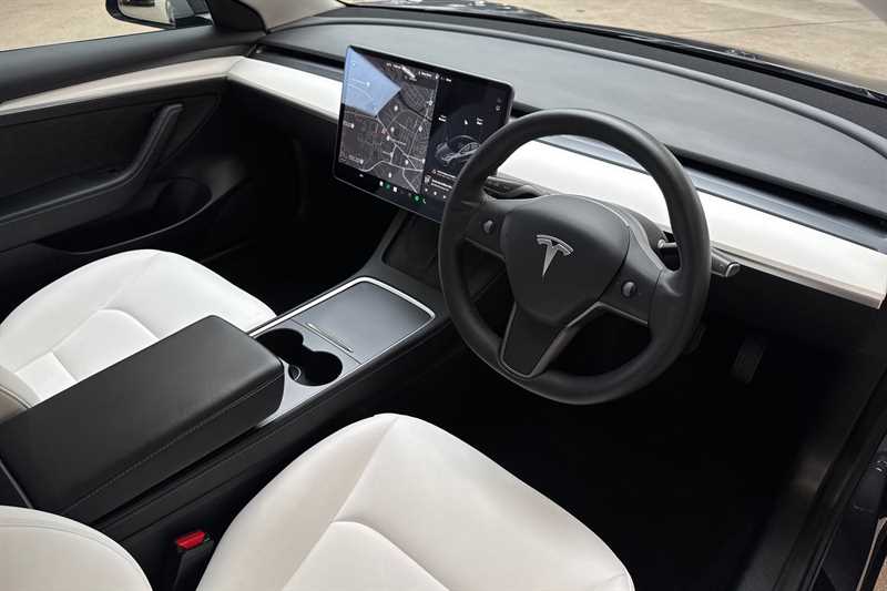 Used Tesla Model 3 2021 for sale - 76746727: Photo 36