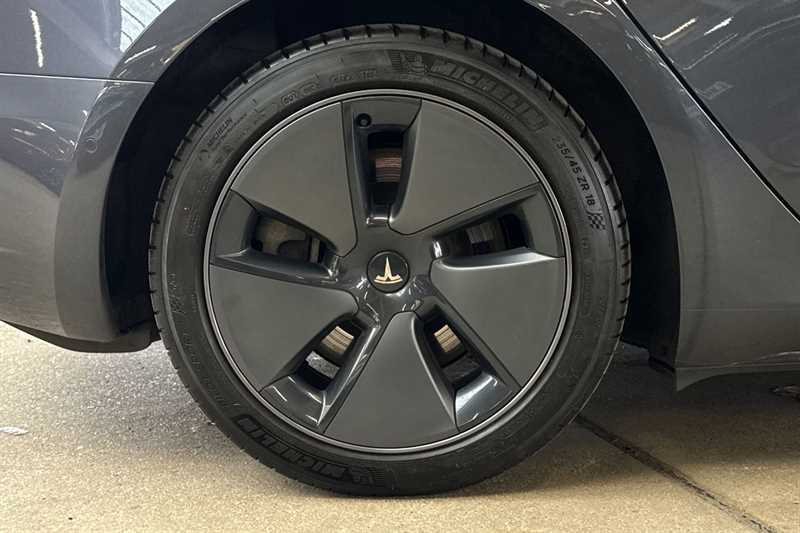 Used Tesla Model 3 2021 for sale - 76746727: Photo 9