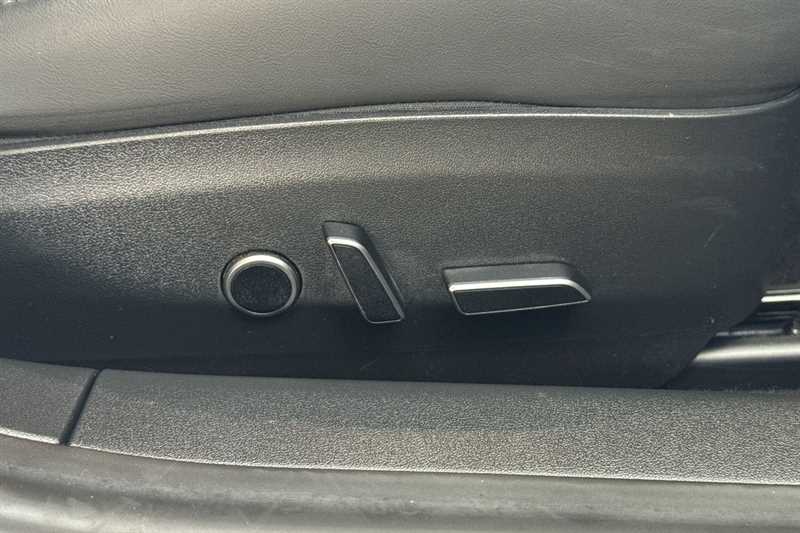 Used Tesla Model 3 2021 for sale - 76096721: Photo 26