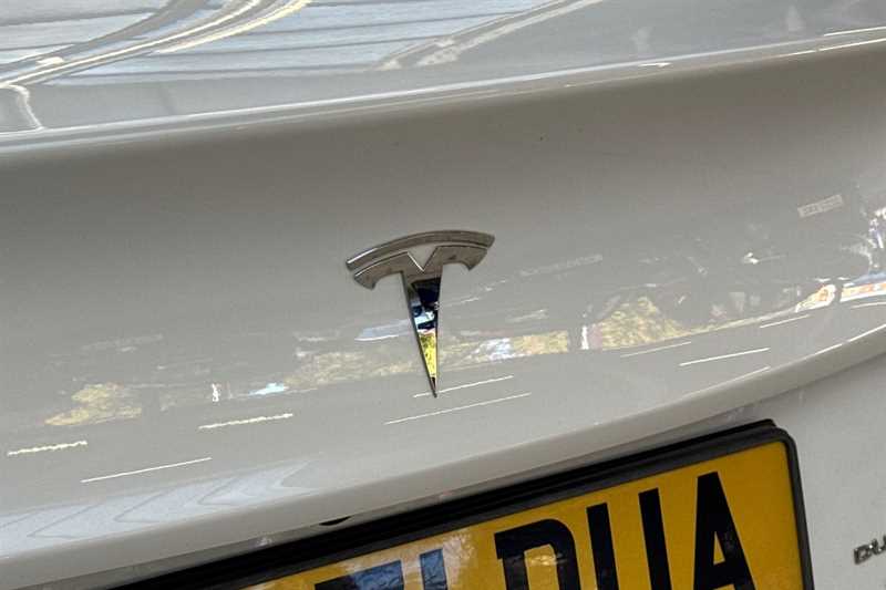 Used Tesla Model 3 2021 for sale - 76096721: Photo 42