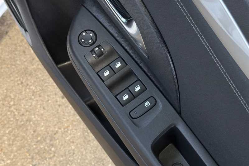 Used Vauxhall Corsa 2023 for sale - 76930753: Photo 16