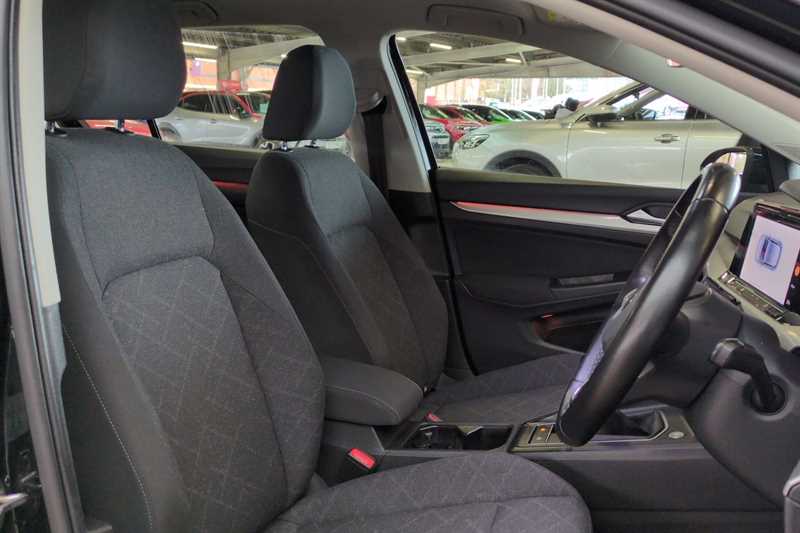 Used Volkswagen Golf 2021 for sale - 77944869: Photo 23