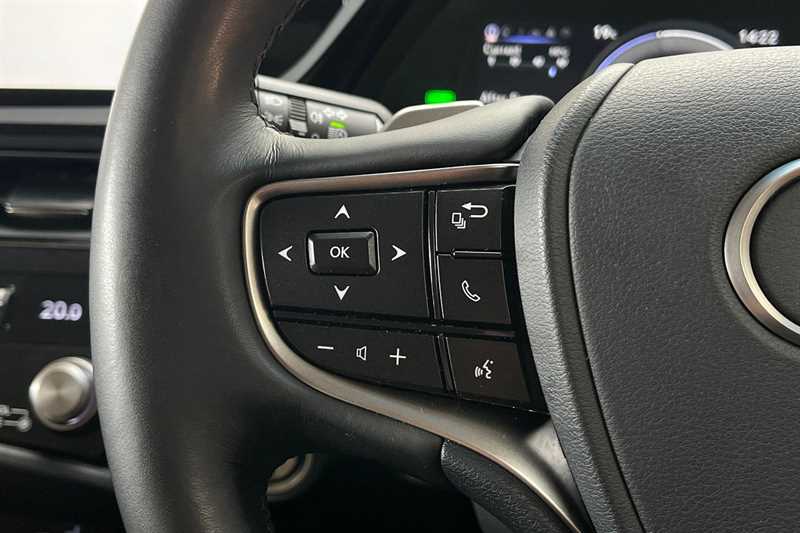 Used Lexus ES 2023 for sale - 76530321: Photo 21