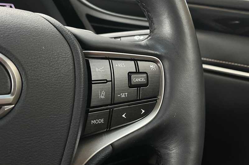 Used Lexus ES 2023 for sale - 76530321: Photo 22