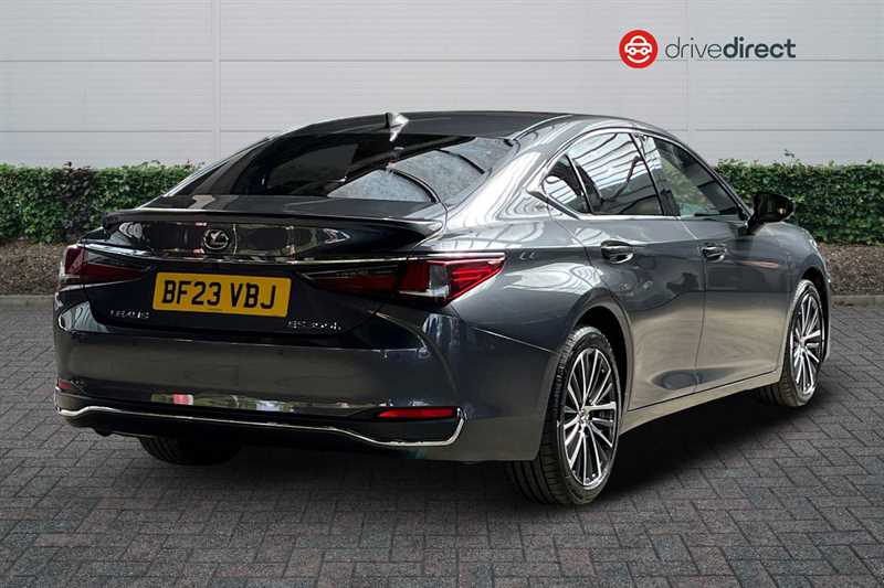 Used Lexus ES 2023 for sale - 76530321: Photo 3