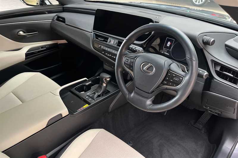 Used Lexus ES 2023 for sale - 76530321: Photo 39