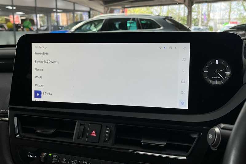 Used Lexus ES 2023 for sale - 76530321: Photo 43