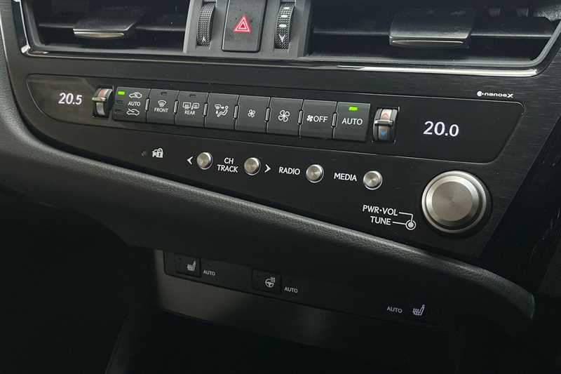 Used Lexus ES 2023 for sale - 76530321: Photo 44