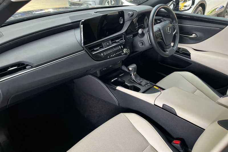 Used Lexus ES 2023 for sale - 76530321: Photo 45