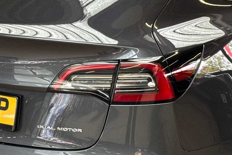 Used Tesla Model 3 2021 for sale - 76524205: Photo 32