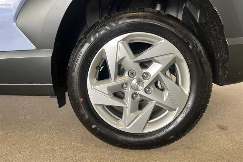Used Hyundai KONA 2025 for sale - 77390542: Photo 11