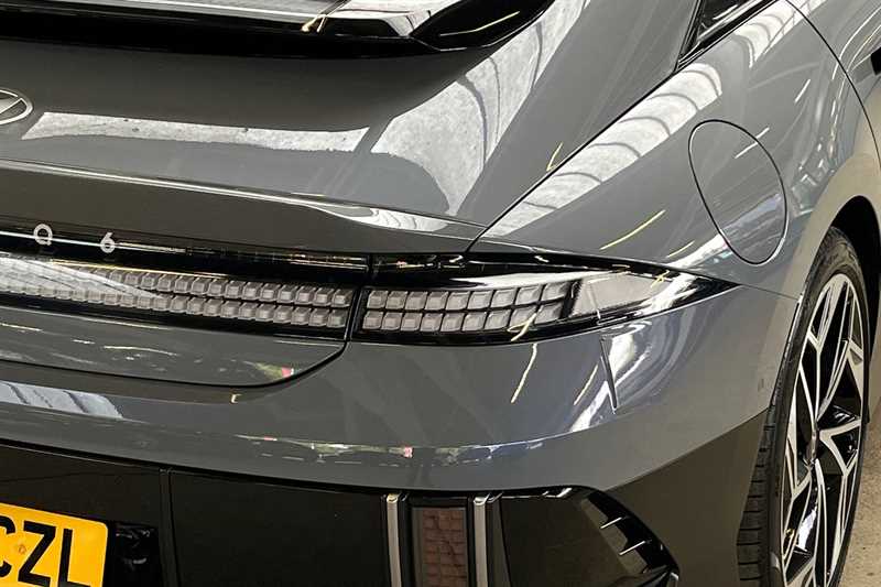 Used Hyundai IONIQ 6 2024 for sale - 76448535: Photo 32