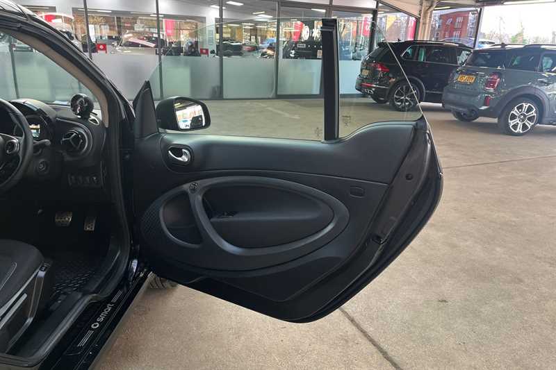 Used smart fortwo 2023 for sale - 77486882: Photo 27