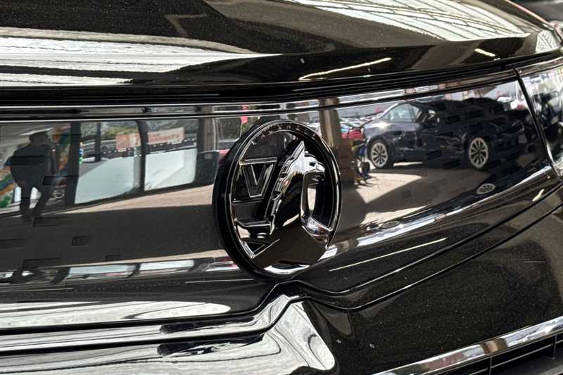 Vehicle 44
