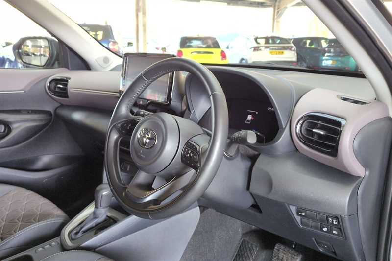 Used Toyota Yaris Cross 2024 for sale - 78174438: Photo 13