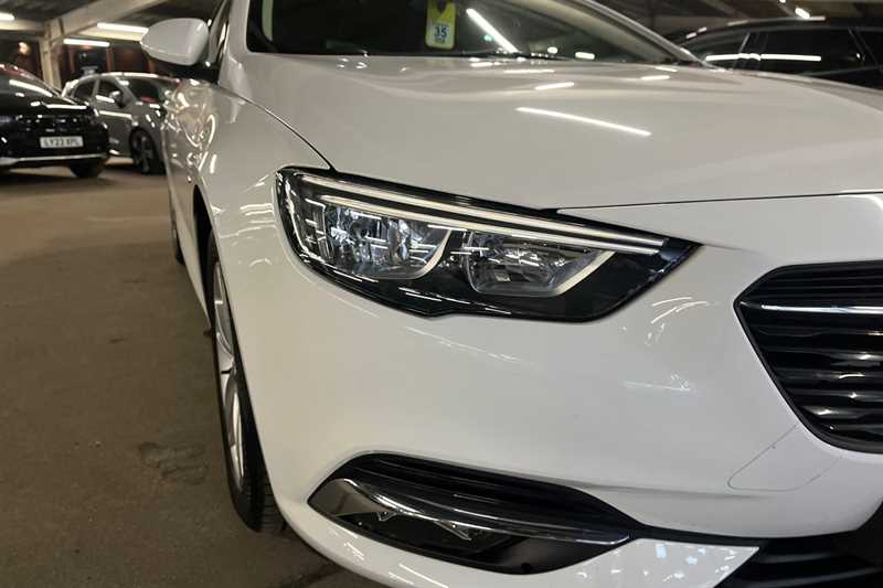 Used Vauxhall Insignia 2018 for sale - 76917586: Photo 28