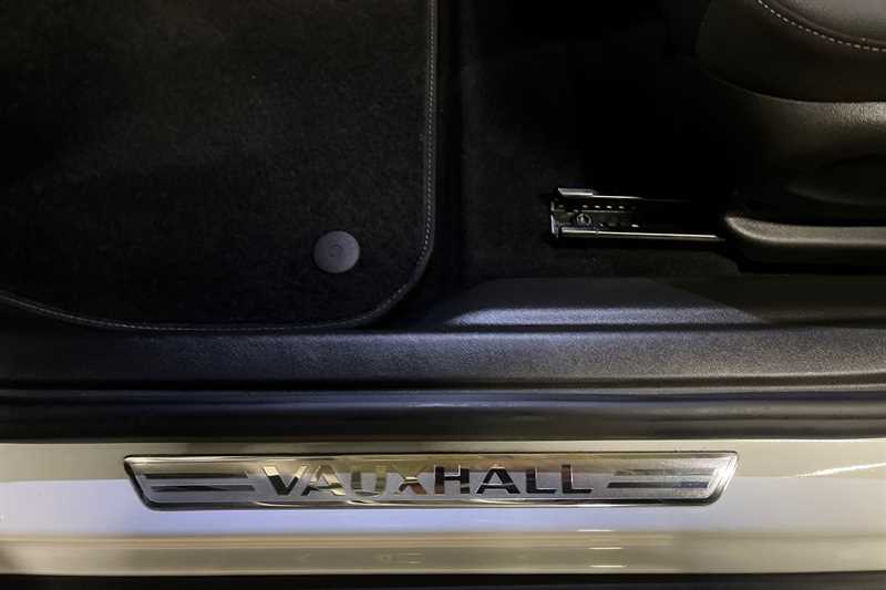 Used Vauxhall Insignia 2018 for sale - 76917586: Photo 38