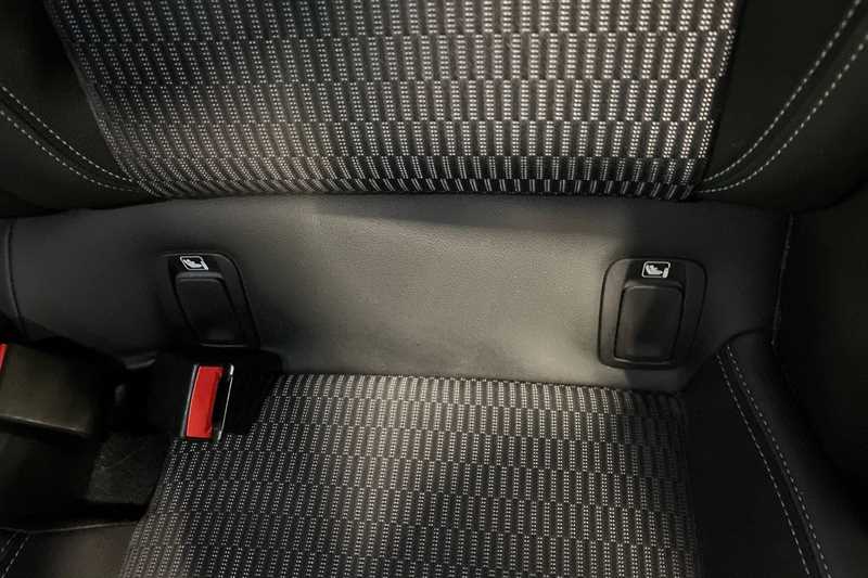 Used Vauxhall Insignia 2018 for sale - 76917586: Photo 40