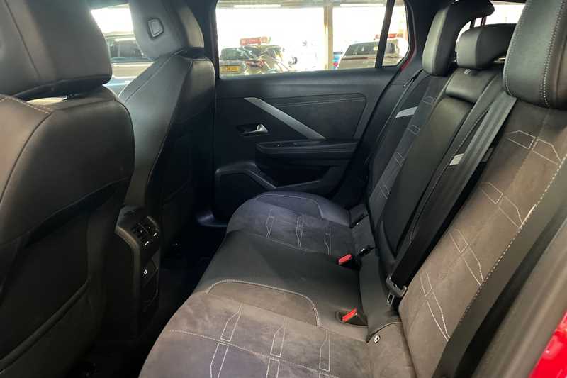 Used Vauxhall Astra 2024 for sale - 76956832: Photo 24