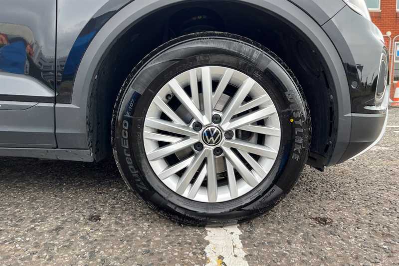 Used Volkswagen T-Roc 2023 for sale - 76530642: Photo 10