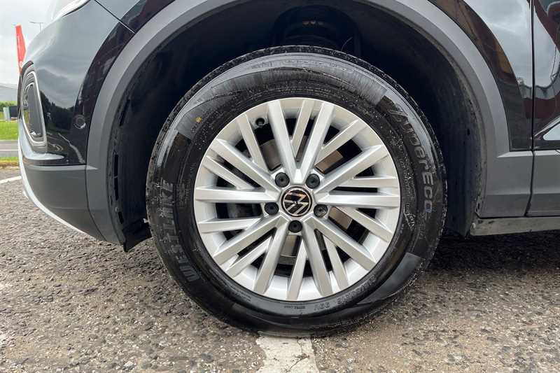 Used Volkswagen T-Roc 2023 for sale - 76530642: Photo 11