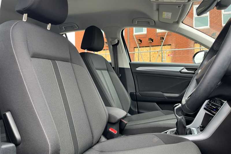 Used Volkswagen T-Roc 2023 for sale - 76530642: Photo 23