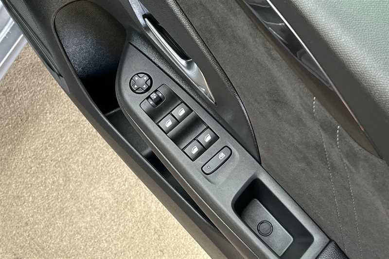 Used Vauxhall Corsa 2022 for sale - 76529929: Photo 16