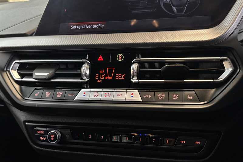 Used BMW 1 Series 2024 for sale - 76249178: Photo 15