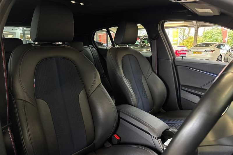 Used BMW 1 Series 2024 for sale - 76249178: Photo 23