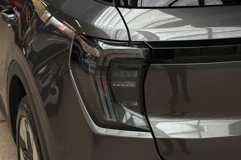 Used Ford Explorer 2024 for sale - 77828708: Photo 31