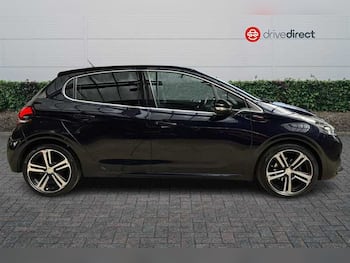 Used Peugeot 208 2018 for sale - 79744317: Photo