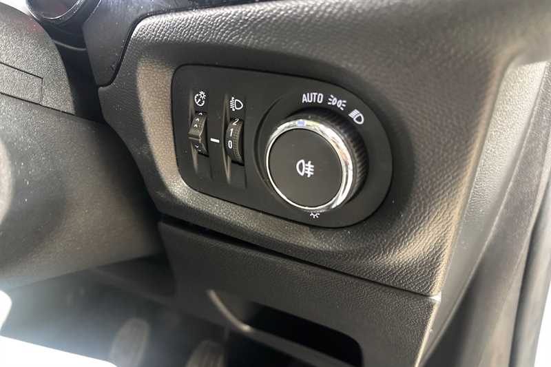 Used Vauxhall Corsa 2022 for sale - 78142348: Photo 38