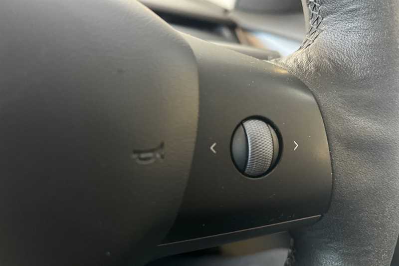 Used Tesla Model 3 2021 for sale - 77403038: Photo 22